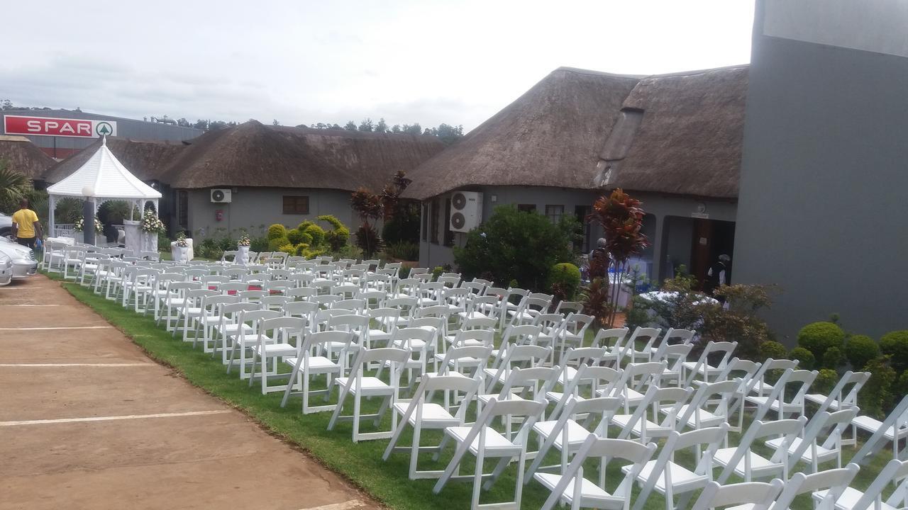 Nongoma Lodge & Inn Cc ภายนอก รูปภาพ
